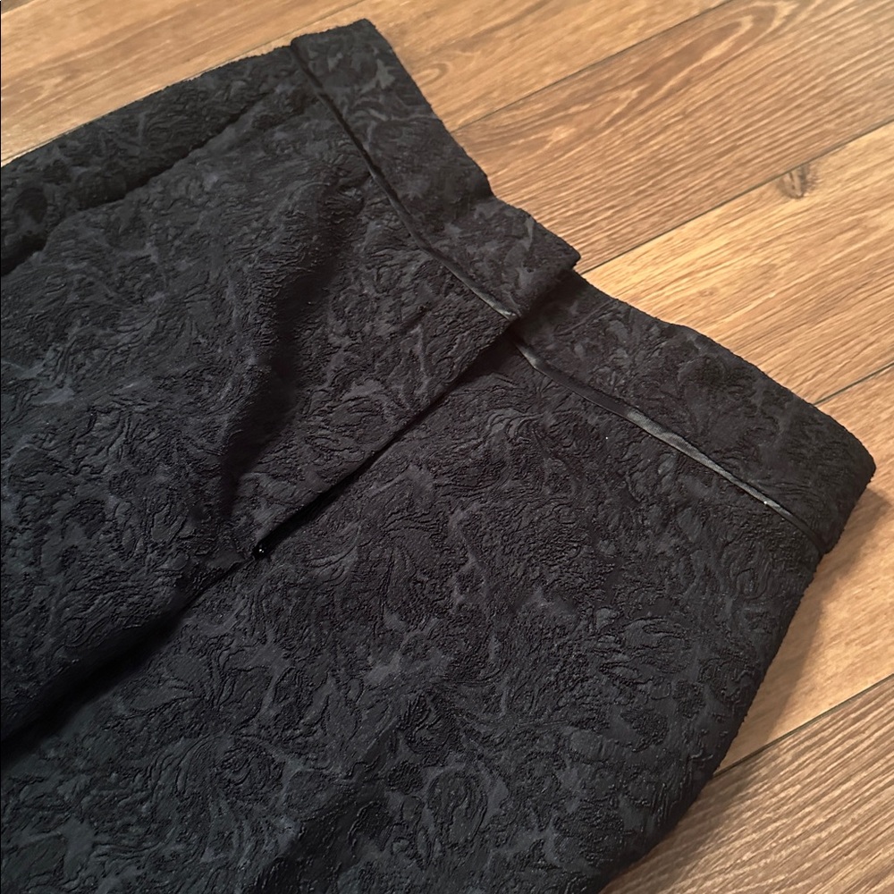 Massimo DUTTI Cigarette Pant with embroidered floral design - Picture 2 of 7